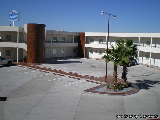 American Inn Hotel & Suites Delicias Extérieur photo