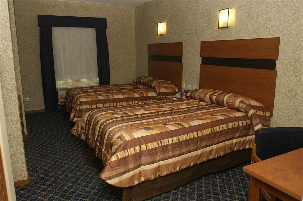 American Inn Hotel & Suites Delicias Extérieur photo